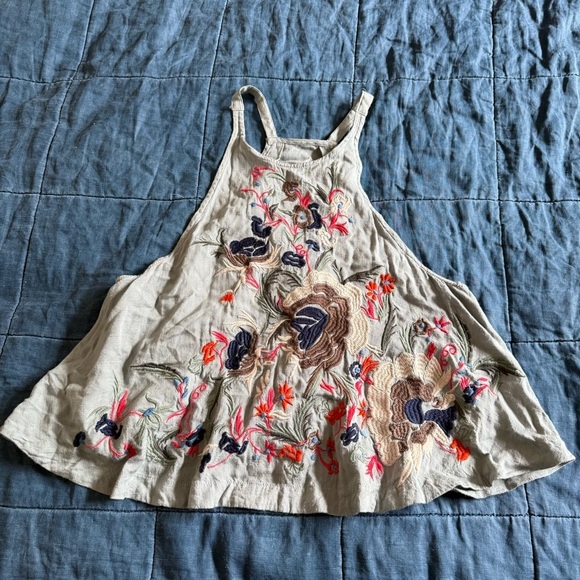 Urban Outfitters Kimchi Blue Embroidered Tank Top Size Small - Picture 3 of 9